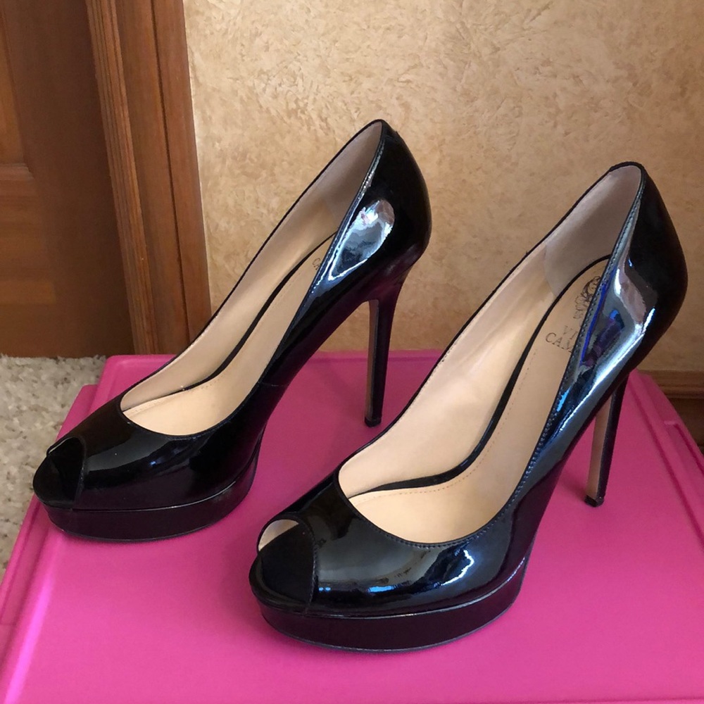 Vince Camuto Pumps - Picture 5 of 7